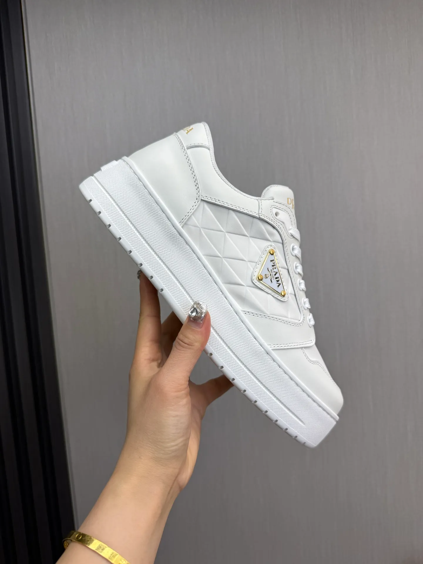 Men's shoes 💰580💰 [PRADA] Autumn and winter hot men's shoes shipped 👏Official website synchronized ⬆️Original fly-woven cowhide fabric + cowhide lining, 1⃣️:1⃣️reproduction, original sole, 38-45 (45. Customized, non-refundable)